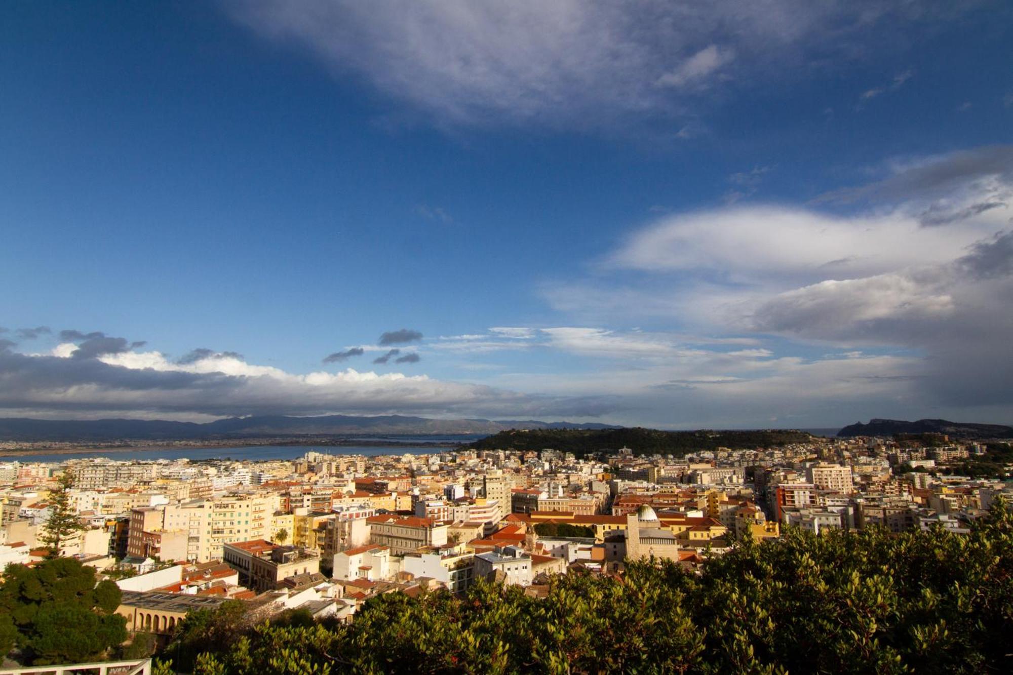 Dimora Madonna Della Speranza Apartment Cagliari Ngoại thất bức ảnh